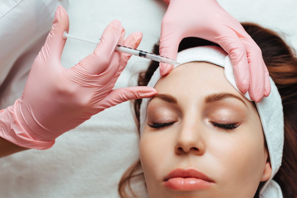 What Makes Dermal Fillers Ideal for Cheek Contours?